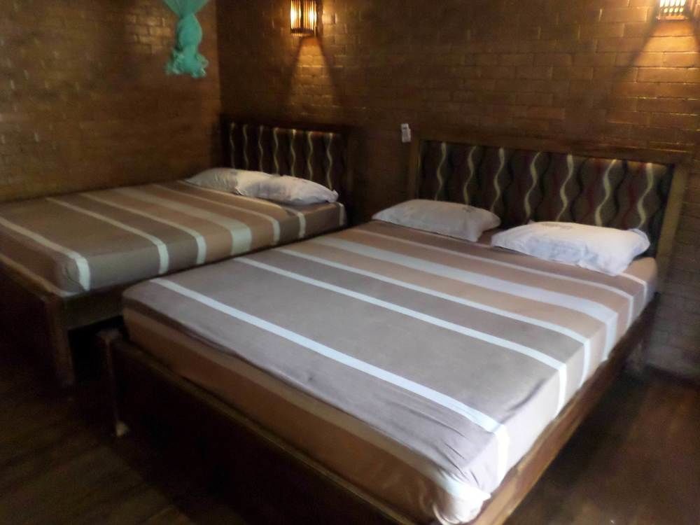Lokuge Grand Resort Kataragama Extérieur photo